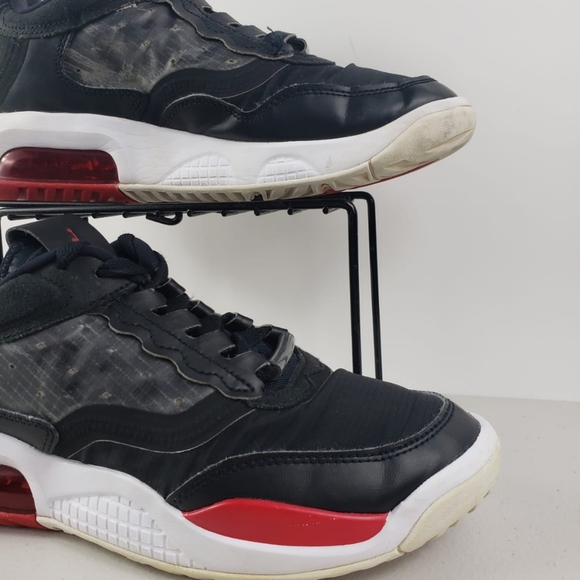 NIKE JORDAN AIR MAX 200 BLACK/GYM
RED-WHITE (GS) - Picture 4 of 11